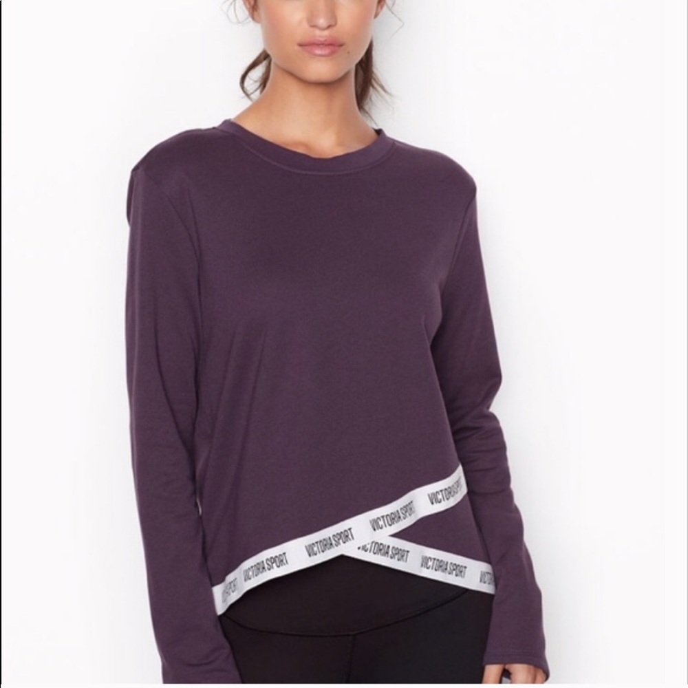 VS Active Pullover Tee